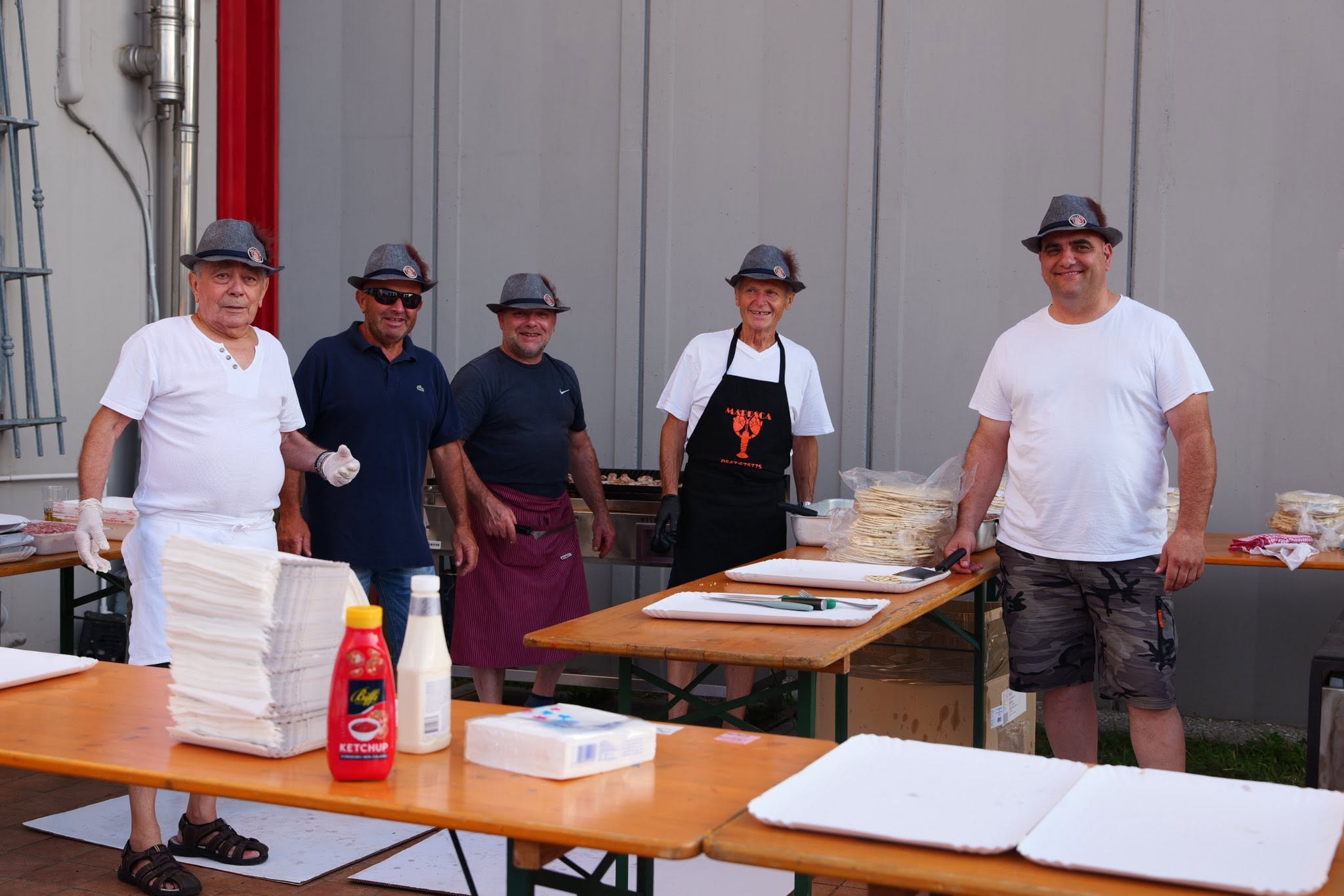 Ligaband dal vivo al Bar Romagna di Castiglione di Cervia — tributo a Ligabue